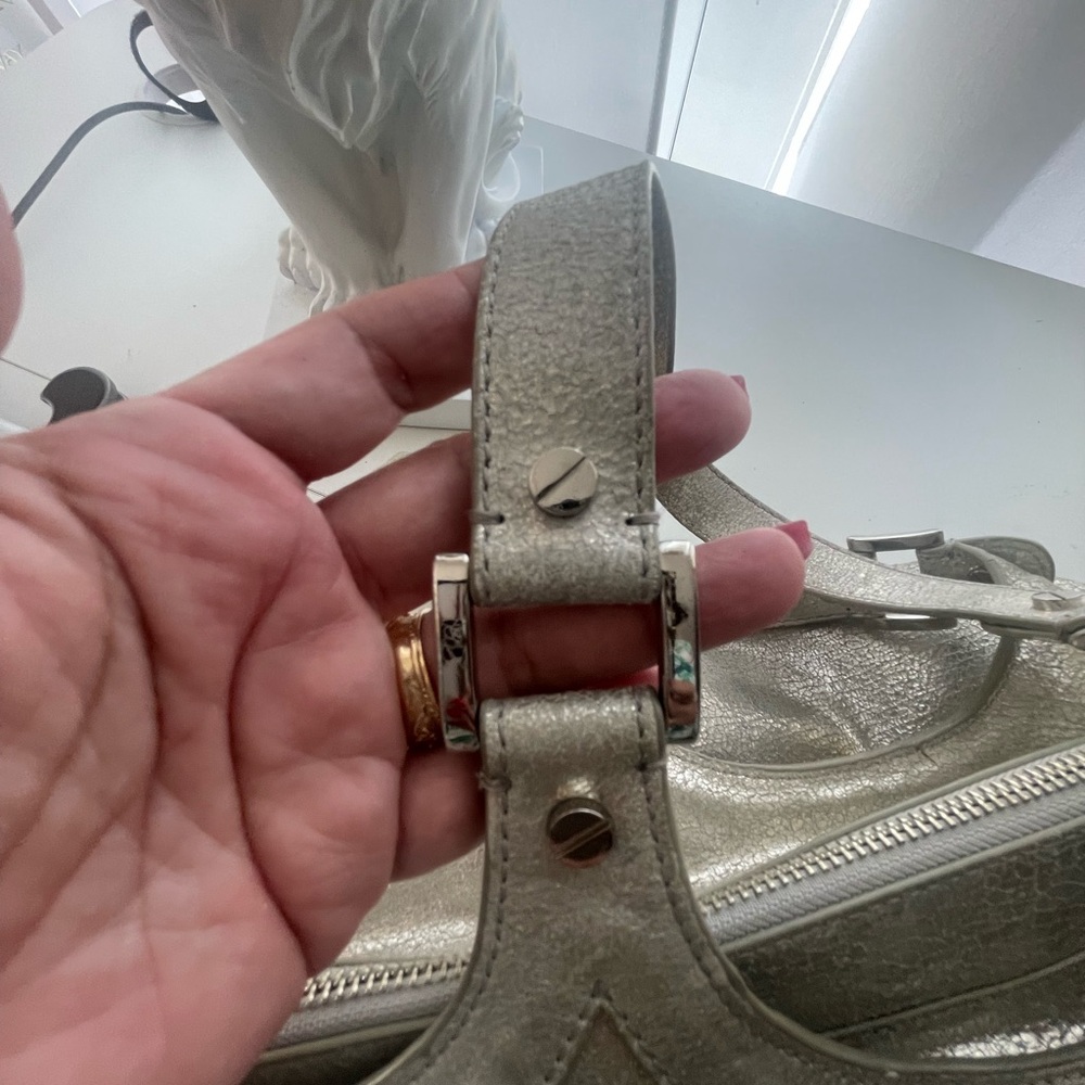 Tory Burch Metallic Silver Bombe handbag - Picture 10 of 14